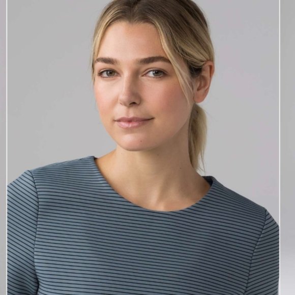 Lululemon Shaped Short Sleeve Sterling - Picture 3 of 10